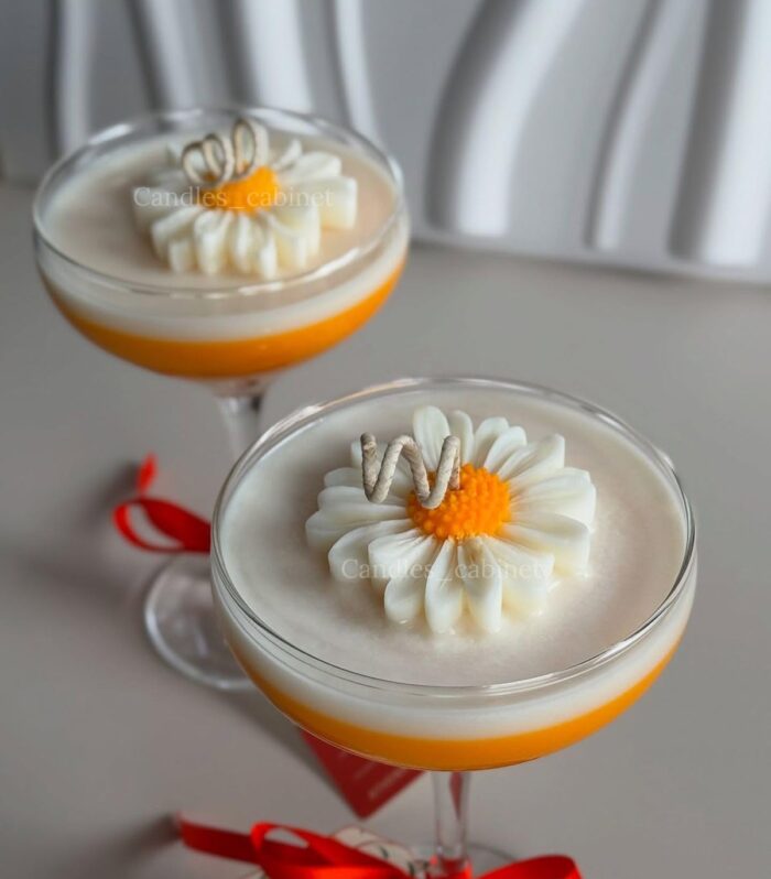 CANDLES_CABINET Sunflower Martini Glass Scented Candle