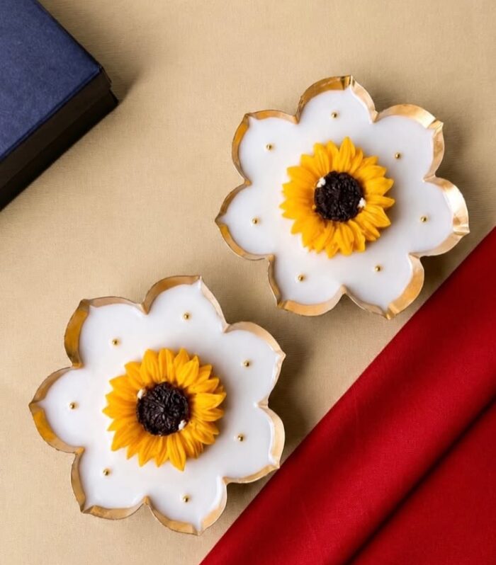 4.5 Inch Sunflower Urli Candle - Pack of 1